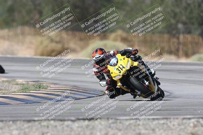 media/Oct-04-2025-CVMA (Sat) [[408bcdd6e4]]/Race 7- Formula 40 MW and LW/